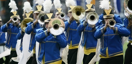 BLUES ON THE MARCH (Brass Band)